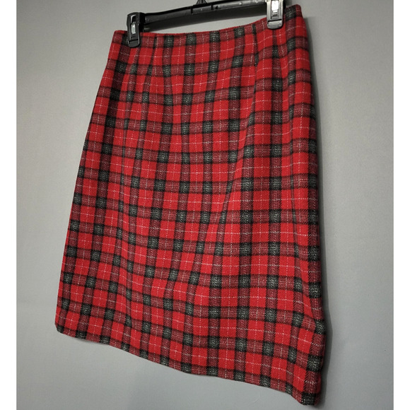 Vintage Skirt Womens 12 Red Black Plaid Wool Blend Lined Back Zip Vent Tartan - Picture 4 of 9